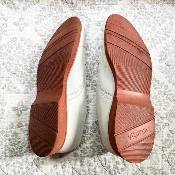 9 Men’s Lands’ End Leather Oxford Shoes - Picture 3 of 6